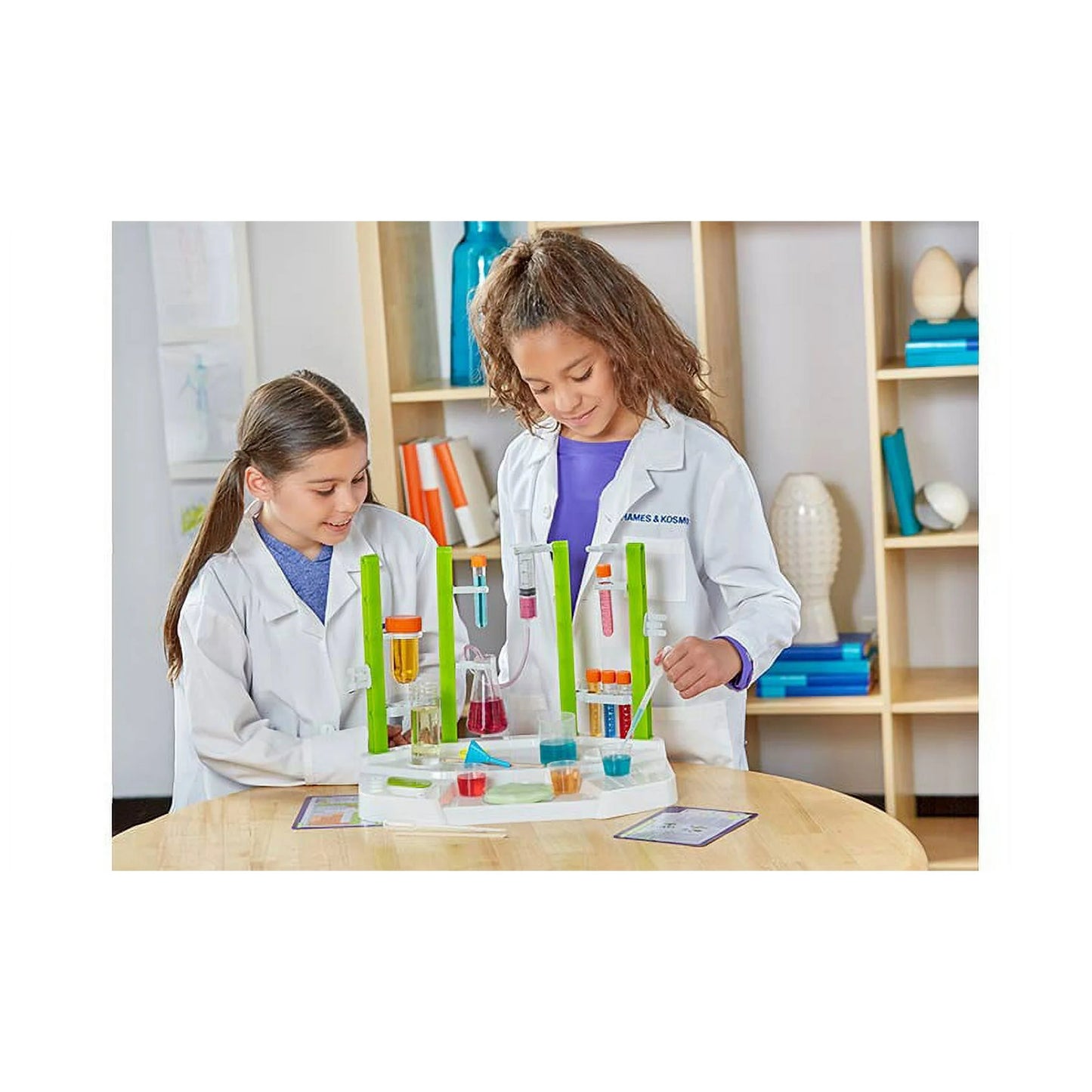 Thames & Kosmos Ooze Labs Chemistry Station Kit
